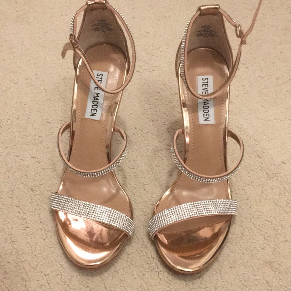 Steve Madden Seduce Rose Gold Heels - Picture 3 of 8